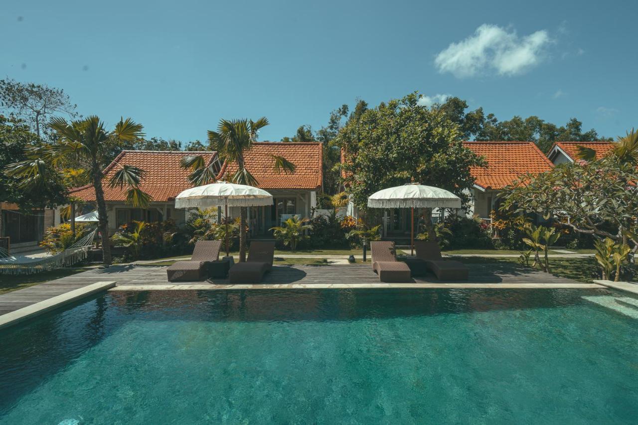 Cari Surf Camp & Studio'S Uluwatu  Ngoại thất bức ảnh