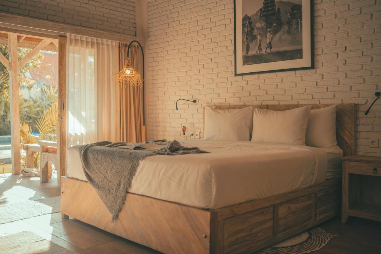 Cari Surf Camp & Studio'S Uluwatu  Ngoại thất bức ảnh