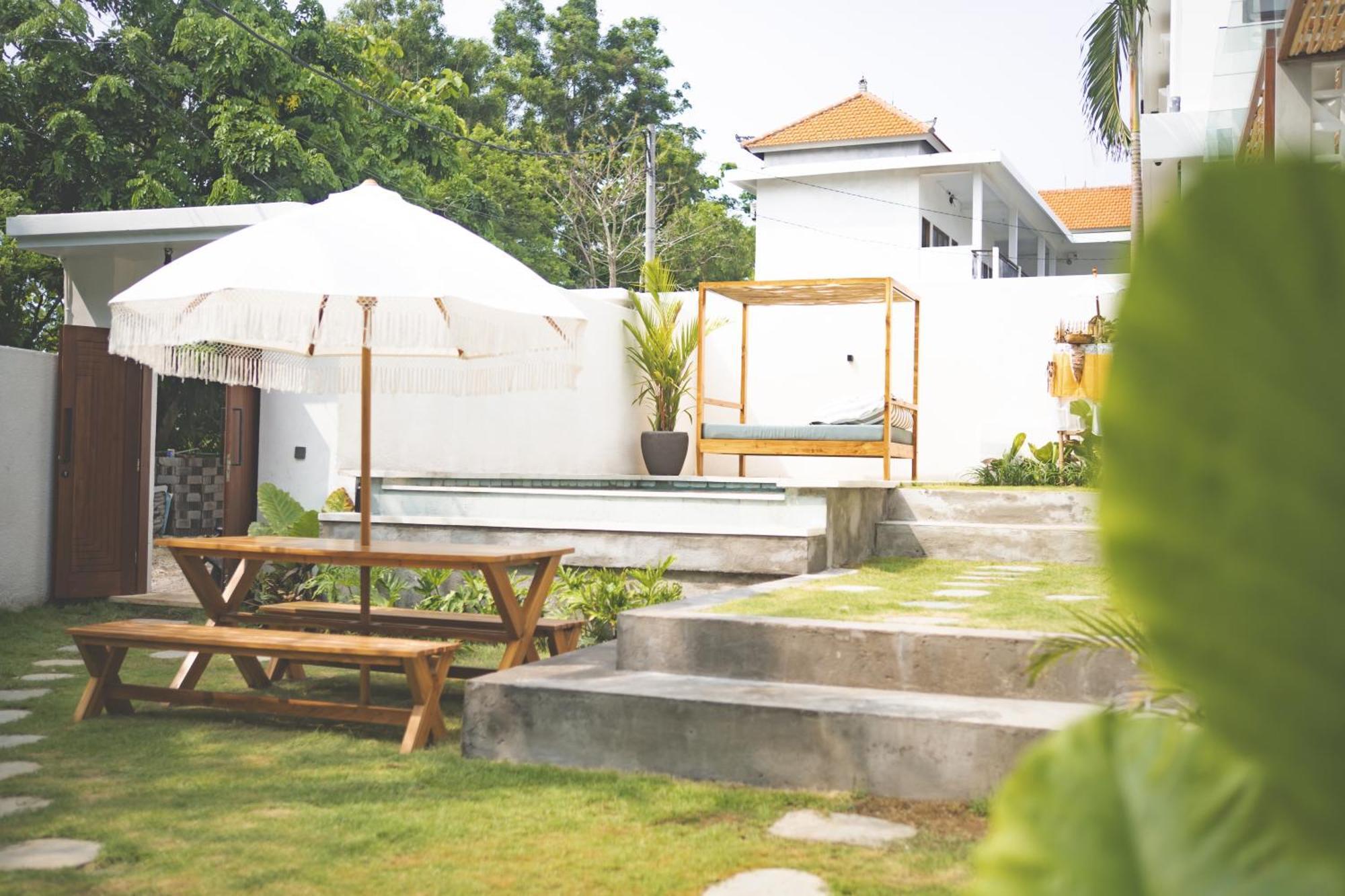 Cari Surf Camp & Studio'S Uluwatu  Phòng bức ảnh