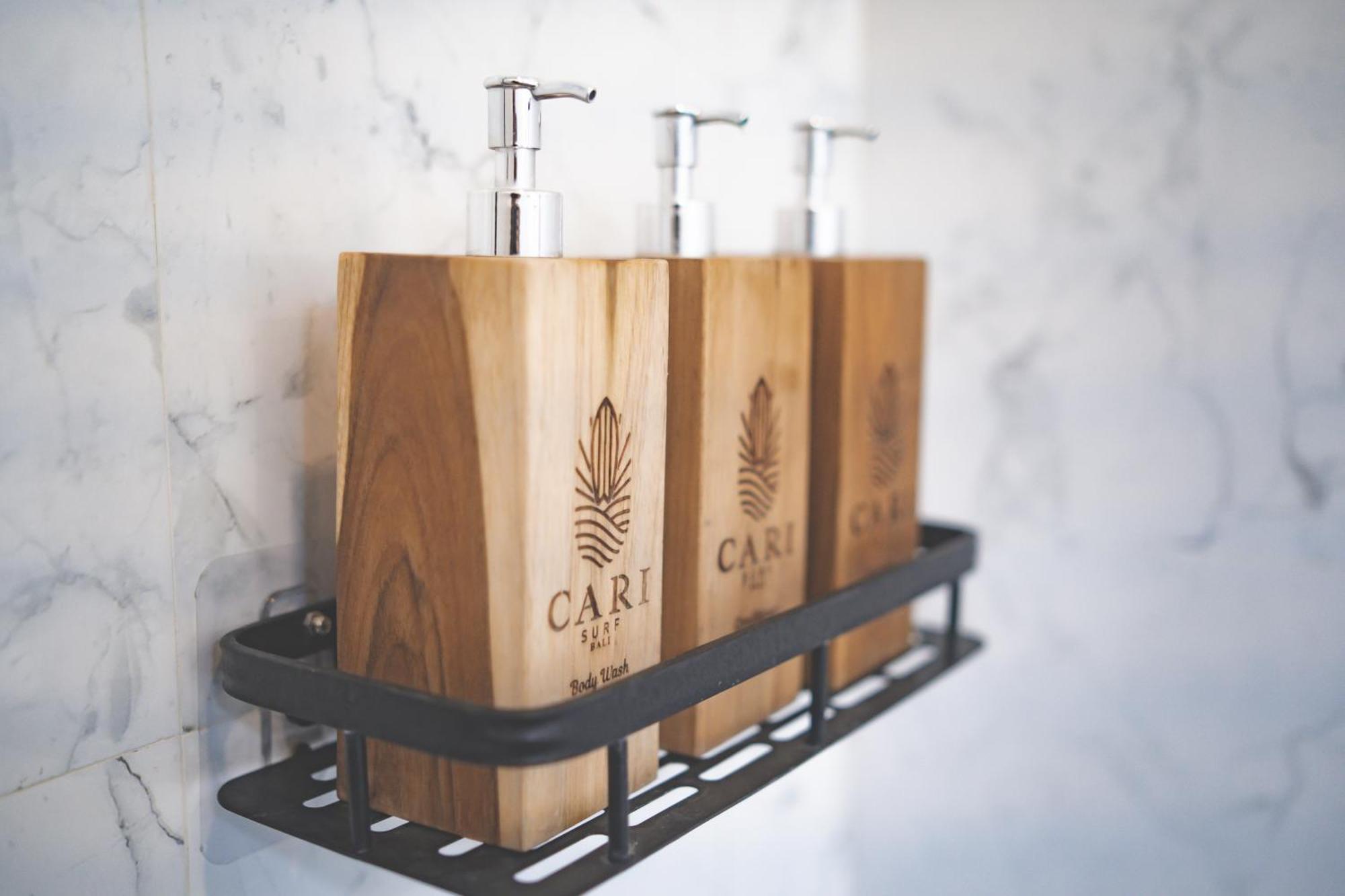 Cari Surf Camp & Studio'S Uluwatu  Phòng bức ảnh
